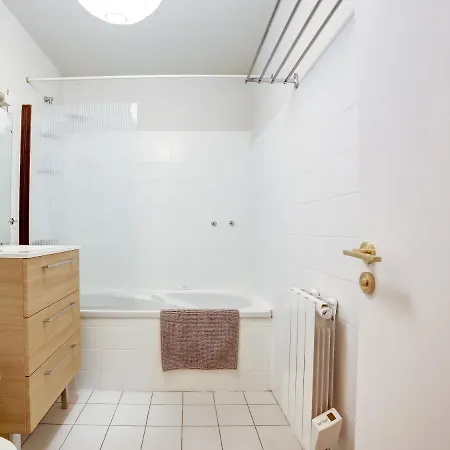 Studio Confortable Proche Centre شقة